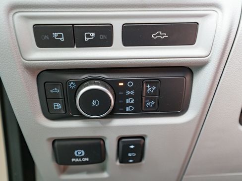 Used 2021 Ford F150 Limited image 41