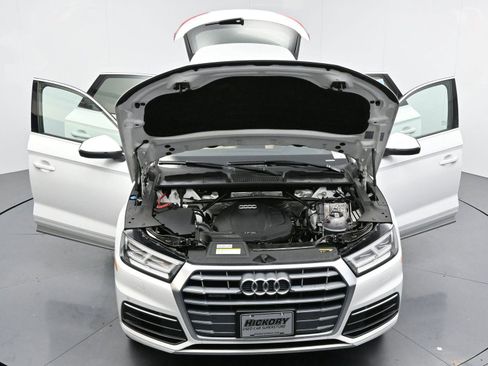 Used 2018 Audi Q5 Premium Plus w/ Premium Plus Package image 44