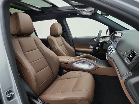 Certified 2025 Mercedes-Benz GLS 450 4MATIC w/ AMG Line Exterior image 20