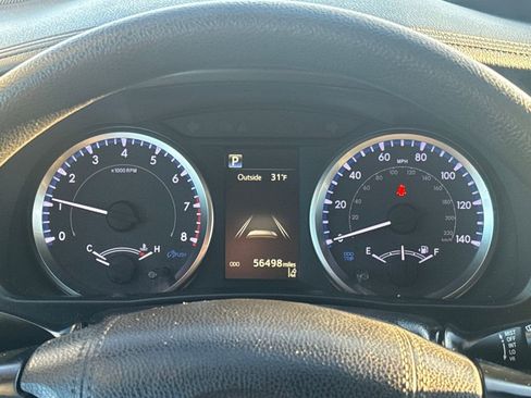 Used 2019 Toyota Highlander LE image 15