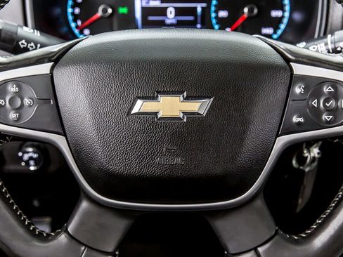 Used 2018 Chevrolet Colorado LT image 23