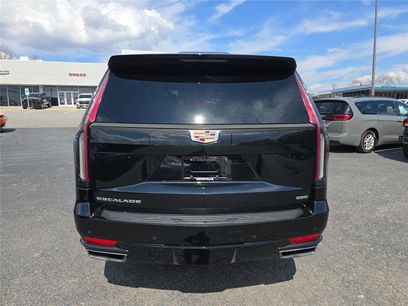 Used 2023 Cadillac Escalade ESV Luxury