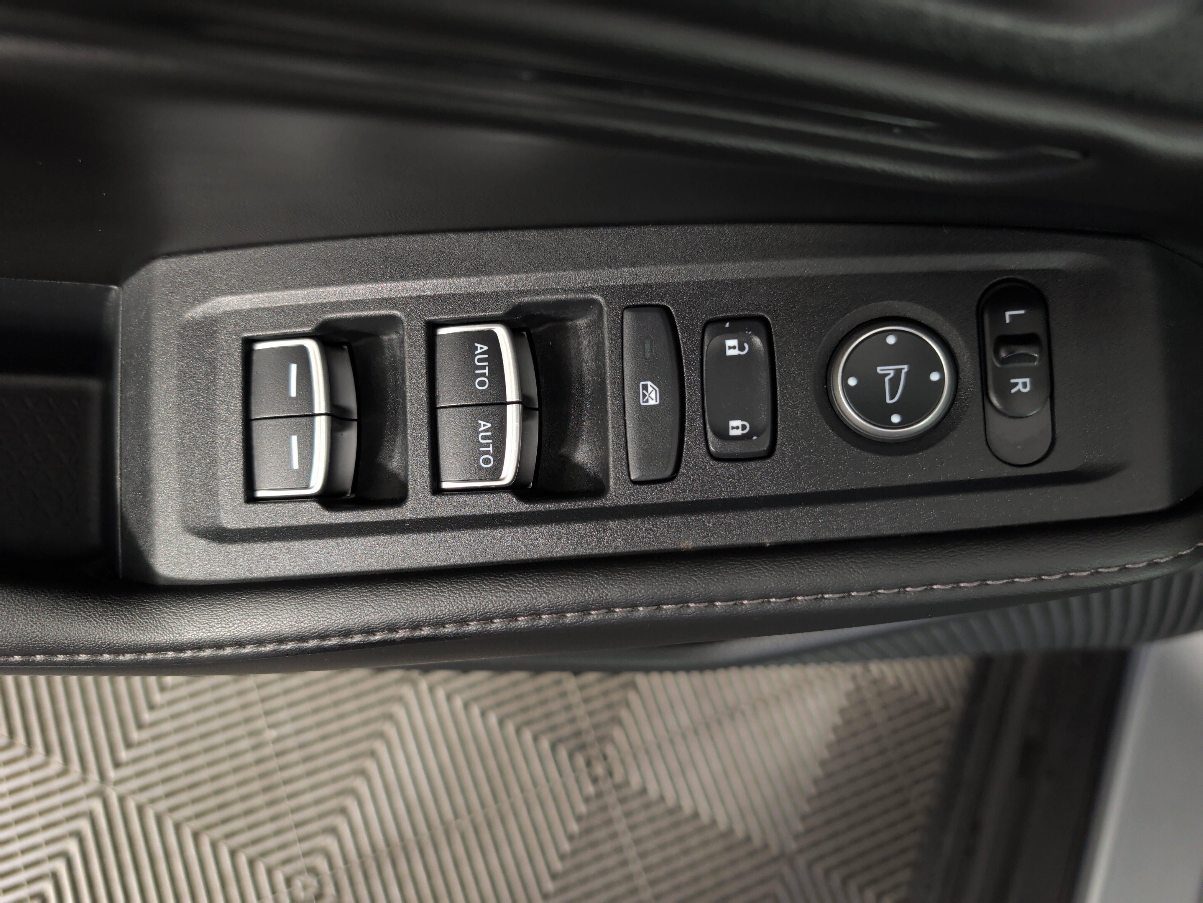 Certified 2024 Honda Accord Sport image 16