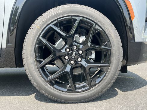 New 2026 Chevrolet Traverse RS FWD image 39