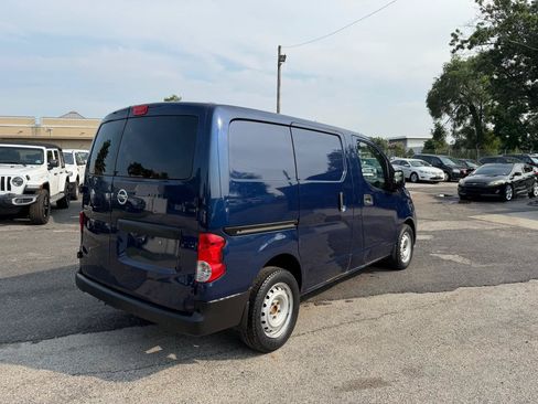 Used 2014 Nissan NV200 S w/ Cruise Control Package FWD image 4