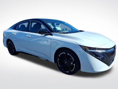 New 2026 Nissan Sentra SR image 8