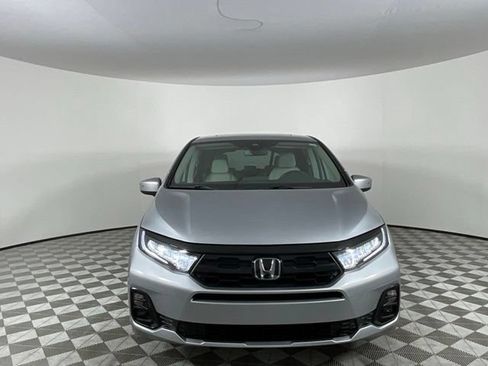Used 2025 Honda Odyssey EX-L image 4