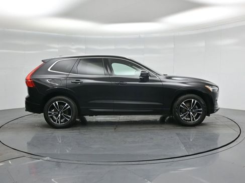 Used 2021 Volvo XC60 T5 Momentum w/ Premium Package image 26
