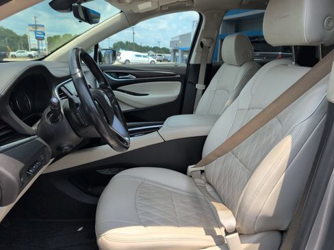 Used 2024 Buick Enclave Avenir w/ Avenir Technology Package FWD image 13