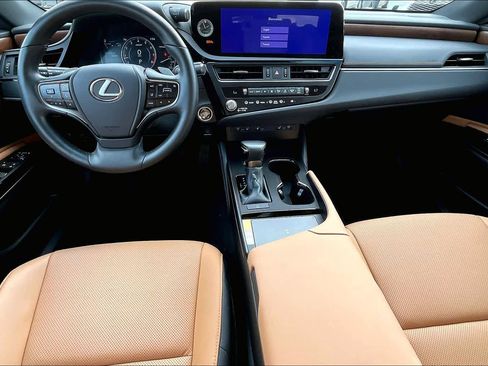 Certified 2025 Lexus ES 350 w/ Premium Package image 16