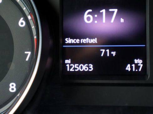 Used 2018 Volkswagen Atlas SE FWD image 36