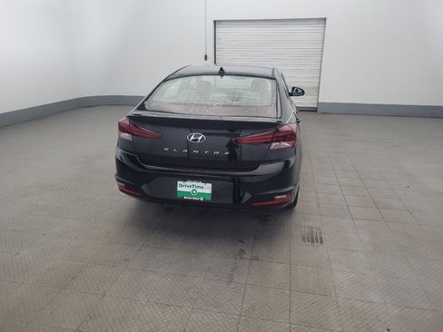 Used 2020 Hyundai Elantra Value Edition w/ Cargo Package (C1) FWD image 7