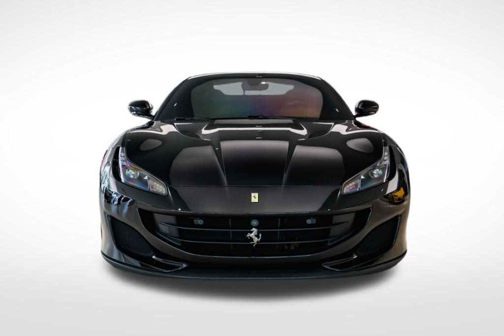 Used 2019 Ferrari Portofino RWD image 4