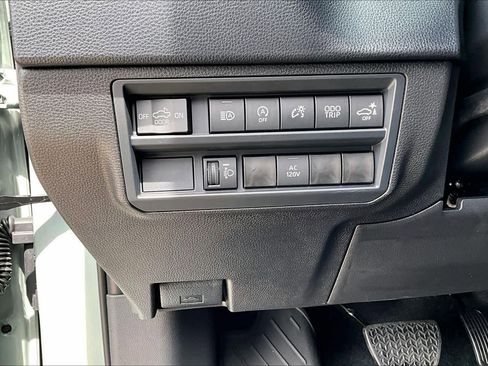 New 2026 Toyota Tundra SR5 AWD/4WD image 19