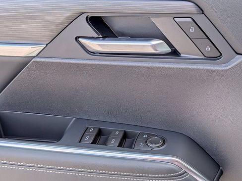 New 2026 GMC Acadia Elevation w/ Black Edition FWD image 23