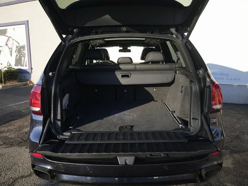 Used 2017 BMW X5 xDrive50i image 17