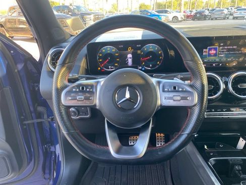 Used 2022 Mercedes-Benz GLB 250 image 15
