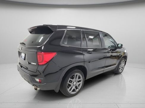 Used 2023 Honda Passport EX-L image 11