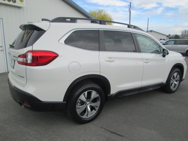 Used 2022 Subaru Ascent Premium w/ Convenience Package AWD/4WD image 6