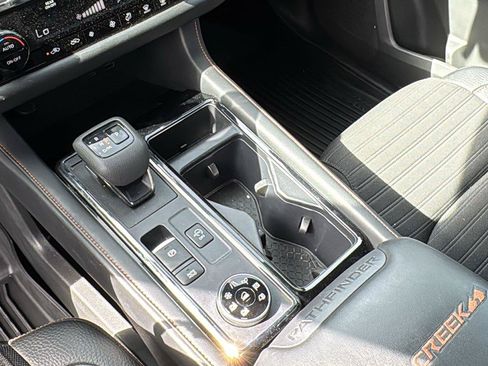 Used 2024 Nissan Pathfinder Rock Creek AWD/4WD image 19