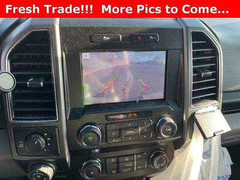 Used 2019 Ford F150 XLT w/ Trailer Tow Package image 8