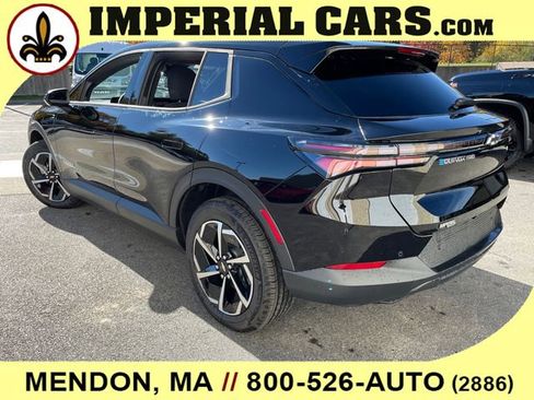 New 2026 Chevrolet Equinox EV LT image 9