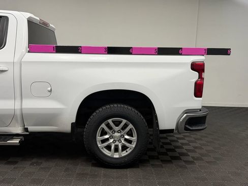 Used 2022 Chevrolet Silverado 1500 LT w/ Z71 Off-Road Package AWD/4WD image 26