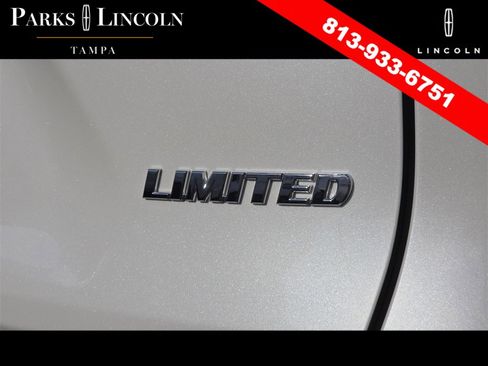 Used 2024 Toyota RAV4 Limited image 10