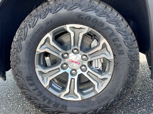New 2026 GMC Sierra 1500 Pro w/ Pro Value Package AWD/4WD image 5