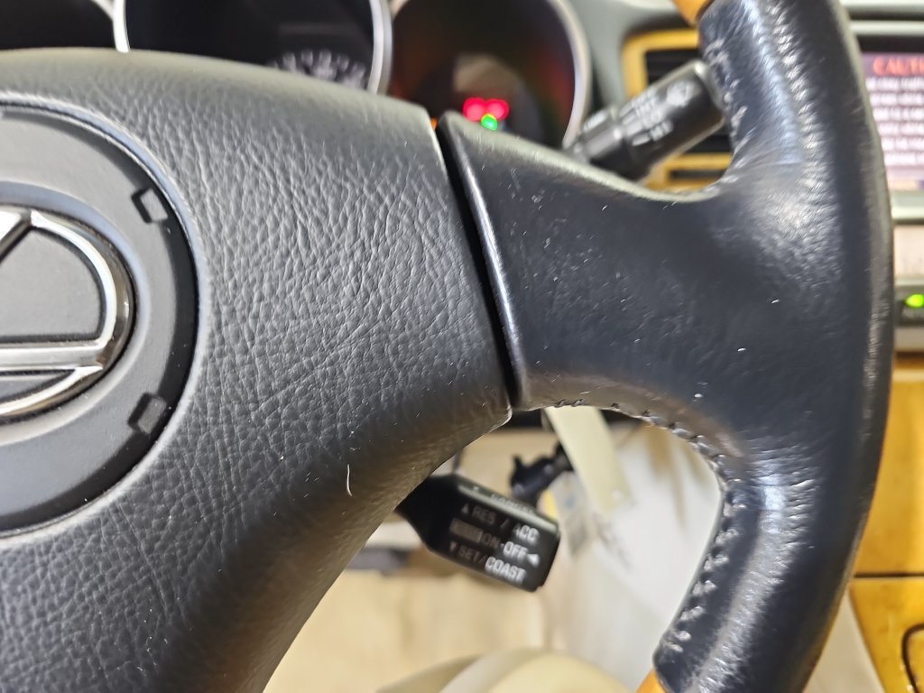 Used 2002 Lexus SC 430 Convertible RWD image 17