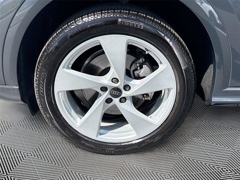 Certified 2025 Audi Q5 Premium Plus w/ Premium Plus image 32