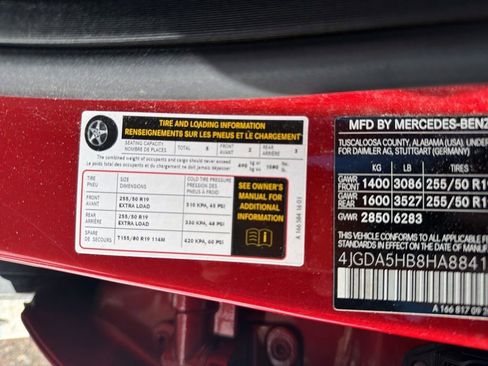 Used 2017 Mercedes-Benz GLE 350 4MATIC image 16