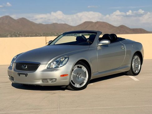 Used 2002 Lexus SC 430 Convertible RWD image 16