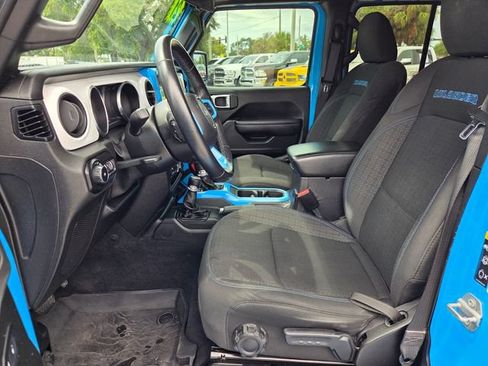 Used 2021 Jeep Wrangler Unlimited Sport AWD/4WD image 14