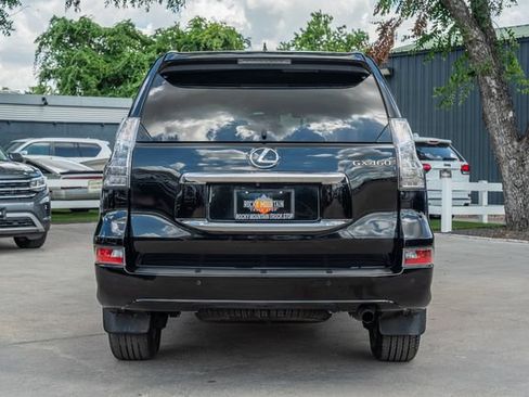 Used 2016 Lexus GX 460 w/ Premium Package AWD/4WD image 5