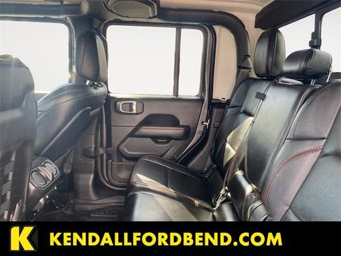 Used 2020 Jeep Gladiator Rubicon image 13