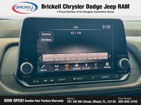 Used 2024 Nissan Rogue S AWD/4WD image 30