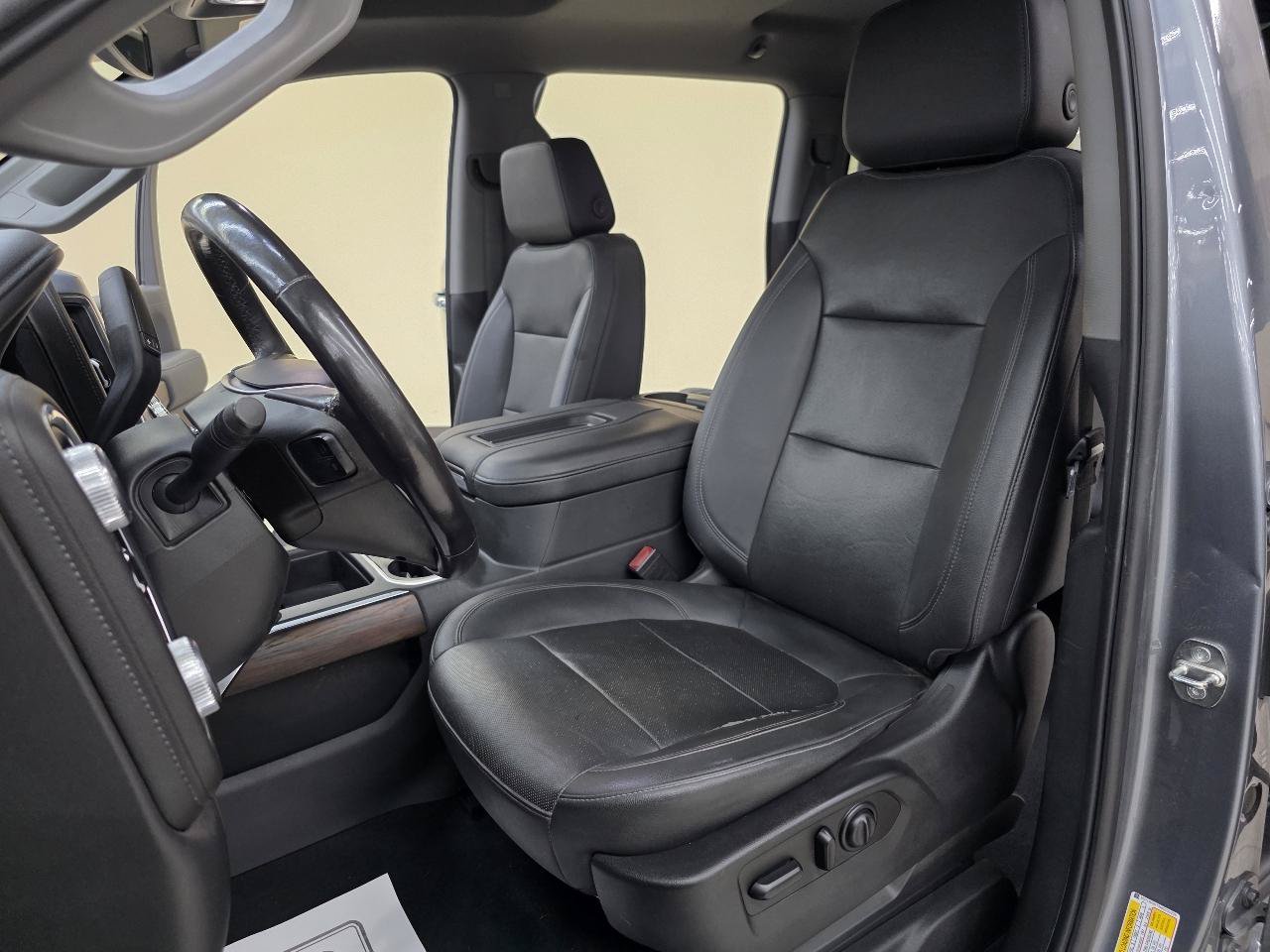 Used 2021 GMC Sierra 1500 SLT AWD/4WD image 16