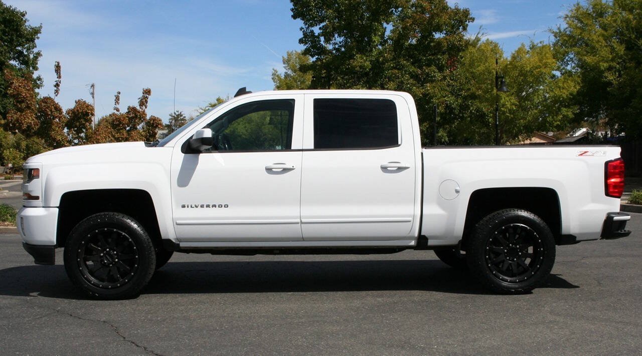 Used 2017 Chevrolet Silverado 1500 LT w/ All Star Edition AWD/4WD image 7