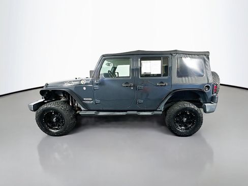 Used 2017 Jeep Wrangler Unlimited Sport w/ Quick Order Package 23S AWD/4WD image 4