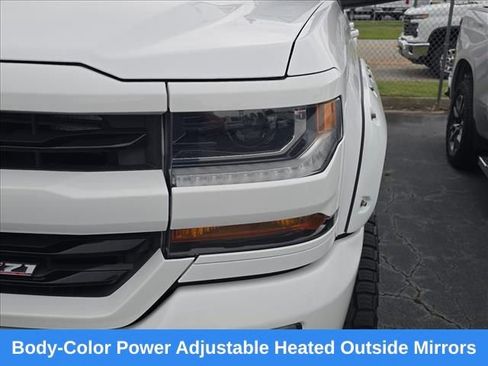 Used 2018 Chevrolet Silverado 1500 LT w/ All Star Edition AWD/4WD image 28