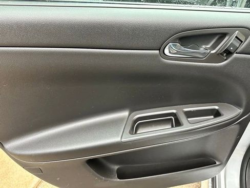 Used 2016 Chevrolet Impala Limited LS image 13