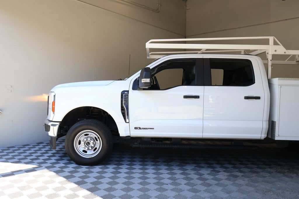 Used 2024 Ford F250 XL w/ Snow Plow/Camper Package AWD/4WD image 8