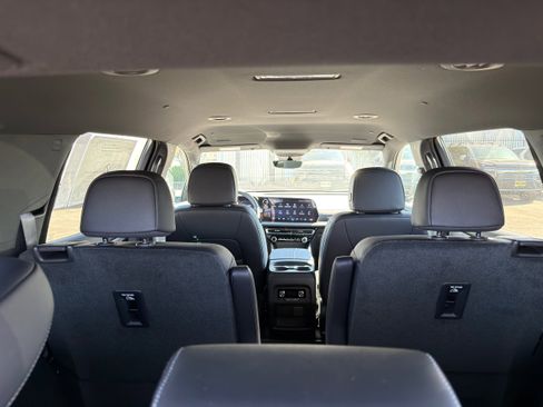 New 2026 Chevrolet Traverse LT w/ Driver Confidence Package image 17