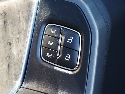 Used 2024 Ford F250 Lariat w/ Lariat Ultimate Package AWD/4WD image 27