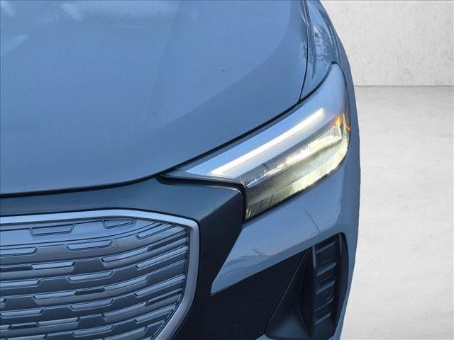 Used 2023 Audi Q4 e-tron Premium Plus w/ Premium Plus RWD image 9