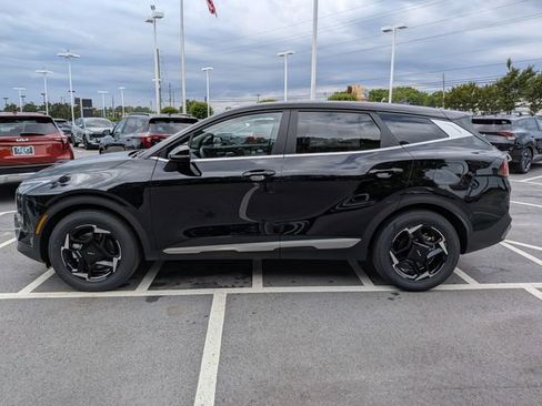New 2026 Kia Sportage EX FWD image 6