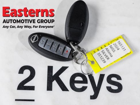 Used 2024 Nissan Altima 2.5 SR image 24