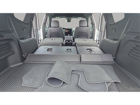 New 2026 GMC Acadia Elevation w/ Elevation Premium Package image 22