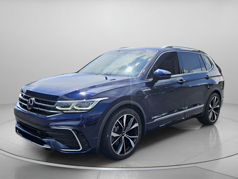 Used 2023 Volkswagen Tiguan SEL R-Line AWD/4WD image 1